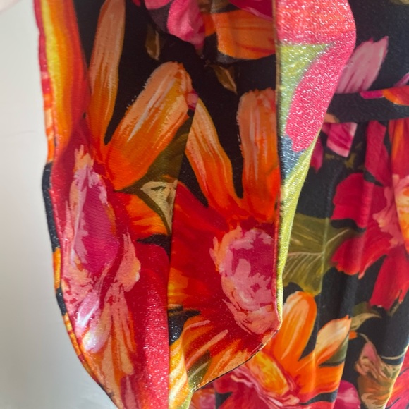 Jenelle of California Vintage Floral Jumper - Picture 10 of 11